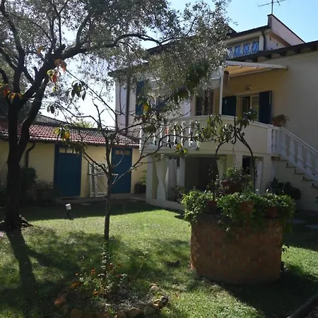 Apartment Il Pozzetto Pietrasanta